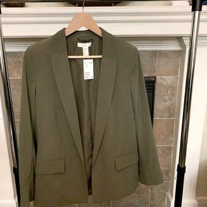 H&M Olive Blazer size 6. New with tags.